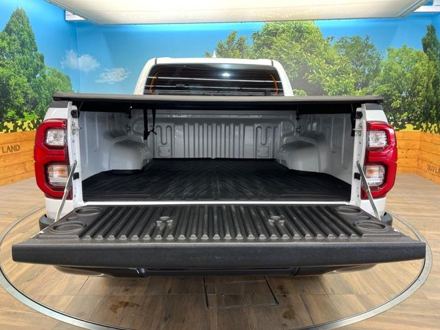 �ύڗ�500kg�̍L�X�Ƃ����f�b�L�́A�V�т���d���܂ő��p�r�Ɏg���܂��B�x�b�h���C�i�[��g�m�J�o�[�̎��t���������k��������