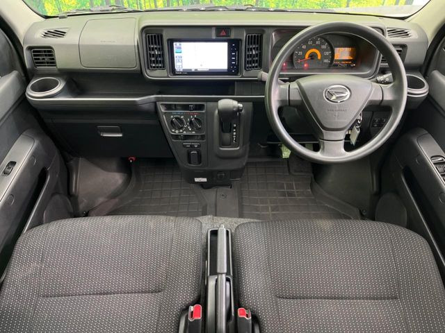 �O���[�v���݌ɐ���30,000��!!�S���̌n��X���烁�[�J�[�E�Ԏ��킸���Љ�o����̂ŁA���Ȃ��Ƀs�b�^���̂��Ԃ�������͂��ł���܂��͂��₢���킹��������