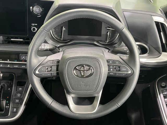 �y�����v�����X�e�A�����O�z�㎿�Ȋv���g�p���邱�ƂŁA��ɂ����������݂ƂĂ��^�]���₷���n���h���ł���