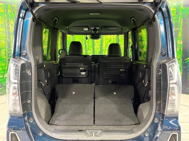 ���i�̂���������ʋ΁A���}���ɏ\���ȉ׎��X�y�[�X���m�ۂ��Ă���܂��B�Z�J���h�V�[�g��|���ƁA�傫�ȉו��̐ύڂ��\�ł���