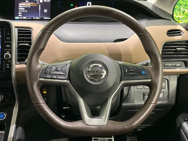 �y�����v�����X�e�A�����O�z�㎿�Ȋv���g�p���邱�ƂŁA��ɂ����������݂ƂĂ��^�]���₷���n���h���ł���