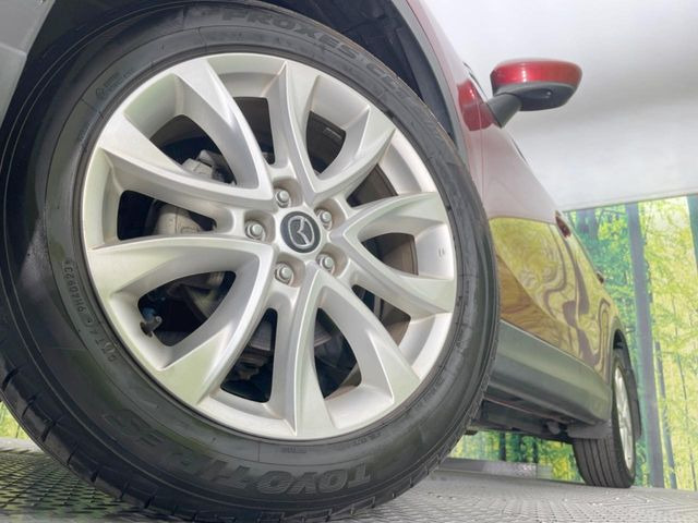 �y�����A���~�z�C�[���z�O�ςɃ}�b�`���������A���~�z�C�[���𑕒����Ă���܂��B�e��ЊO�A���~�z�C�[����A�X�^�b�h���X�^�C�����戵�����Ă���܂��B���񂲑��k����������