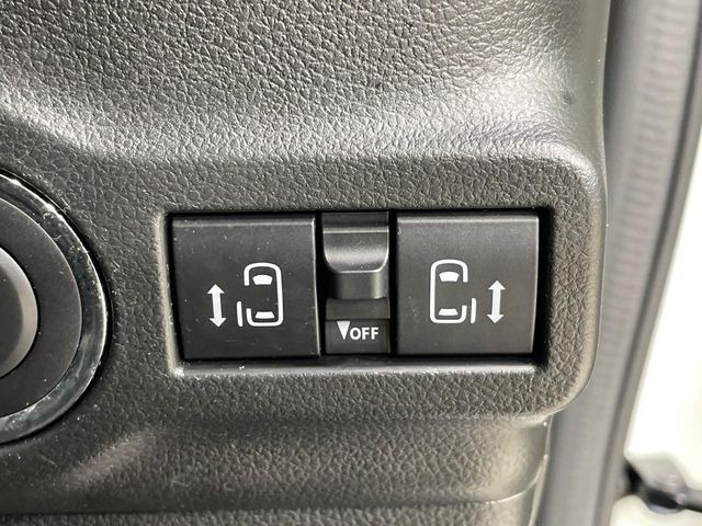 �y�����p���[�X���C�h�h�A�z�X�}�[�g�L�[��^�]�Ȃ̃X�C�b�`�Ō�ȗ����X���C�h�h�A�̊J���\���d��������͂����ăh�A���J����K�v�������A�����Ȃ��q�l�ł��ȒP�ɊJ���߂ł����K�ł���