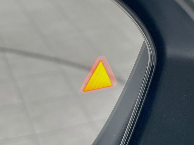 �y������p���m�z���s���A�h�A�~���[�̎��p�ɂȂ�₷���ӏ��Ɍ㑱�Ԃ��ڋ߂���ƃT�C�h�~���[�t�߂Ɍx����\���A�h���C�o�[�ɒ��ӊ��N�����Ă���܂��B