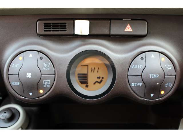 �I�[�g�G�A�R��