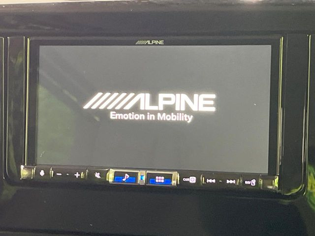 �y�i�r�Q�[�V�����z�g���₷���i�r�ŖړI�n�܂ł�������ē����Ă���܂��B�e��I�[�f�B�I�Đ��@�\���[�����Ă���A���Ԃ̉^�]������Ɋy�����Ȃ�܂�!!