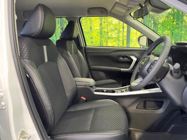 �y�n�[�t���U�[�V�[�g�z�������ƍ���S�n�𗼗������l�C�̃V�[�g���w�ʁE���ʂ̃t�@�u���b�N�f�ނ́A�ʋC���̗ǂ��⊊��ɂ����ɗD��Ă��܂��B�C���╞���ɍ��E���ꂸ���K�ɂ���肢�������܂��B