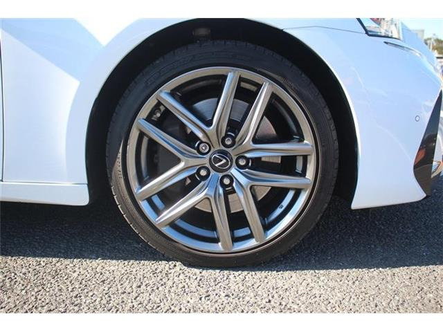 ���Ǝҗl�ւ̔̔��͂��f�肳���Ă��������܂��B �Ԍ������ԗ��̏ꍇ�́A�Ԍ����擾�������x�������z�ŕ\�����Ă���܂��B