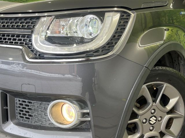 �yLED�w�b�h���C�g�z���V����ԑ��s�����ǍD�Ȏ��E���m�ۂ����S���ĉ^�]�ł��鍂�P�xLED�w�b�h���C�g�𑕔�!�_�����x�������A����d�͂��}�����Ă��܂��B