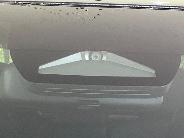 �y�v���N���b�V���Z�[�t�e�B�z�O���̎ԗ��������m���A�Փ˂������Ȏ��͌x��Œ��ӂ𑣂��A�u���[�L�𓥂ޗ͂��T�|�[�g�B�u���[�L�𓥂߂Ȃ������ꍇ�͏Փ˔�Q�y���u���[�L���쓮�A�Փˉ�����T�|�[�g���܂��B