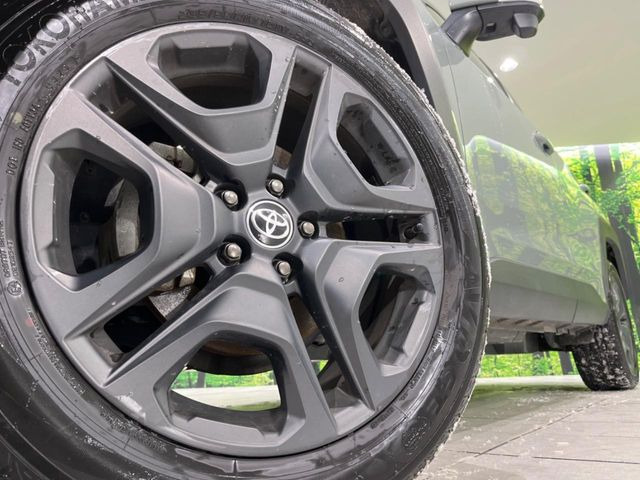 �y����19�C���`�A���~�z�C�[���z�O�ςɃ}�b�`���������A���~�z�C�[���𑕒����Ă���܂��B�e��ЊO�A���~�z�C�[����A�X�^�b�h���X�^�C�����戵�����Ă���܂��B���񂲑��k����������