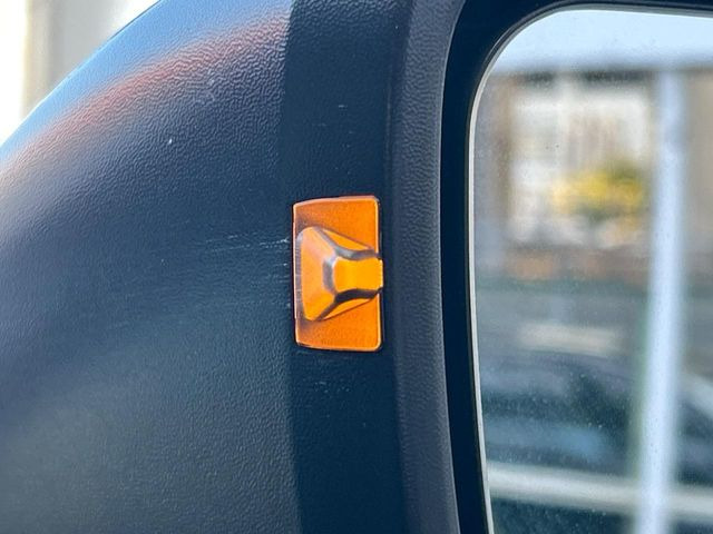 �y�u���C���h�X�|�b�g���j�^�[�z���s���A�h�A�~���[�̎��p�ɂȂ�₷���ӏ��Ɍ㑱�Ԃ��ڋ߂���ƃT�C�h�~���[�̃����Y�Ɍx����\��!�h���C�o�[�ɒ��ӊ��N�����Ă���܂��B