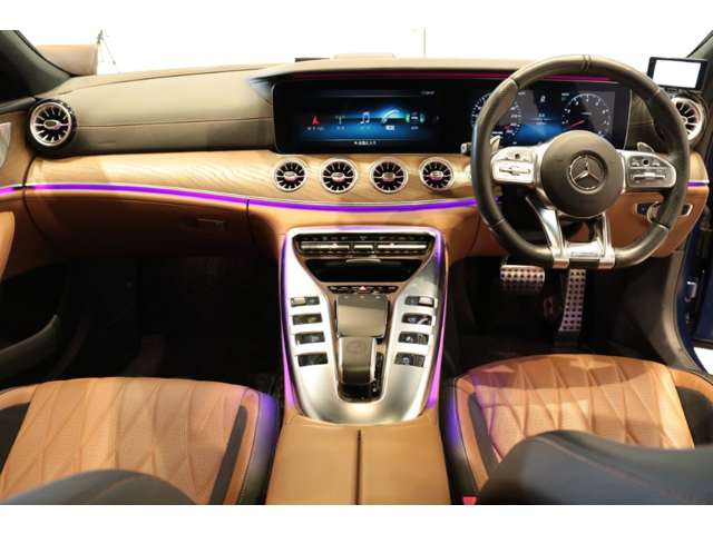 AMG GT 4ドアクーペ53 4マチックプラス 4WD