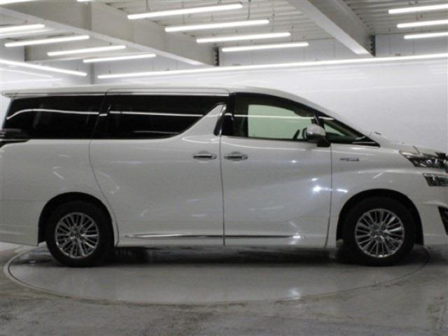 ���Ǝҗl�ւ̔̔��͂��f�肳���Ă��������܂��B �Ԍ������ԗ��̏ꍇ�́A�Ԍ����擾�������x�������z�ŕ\�����Ă���܂��B