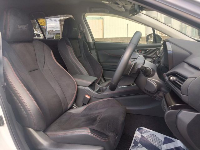 �y�n�[�t���U�[�V�[�g�z�������ƍ���S�n�𗼗������l�C�̃V�[�g���w�ʁE���ʂ̓X�G�[�h���ƂȂ��Ă���A���G��⊊��ɂ����ɗD��Ă��܂��B�C���╞���ɍ��E���ꂸ���K�ɂ���肢�������܂��B