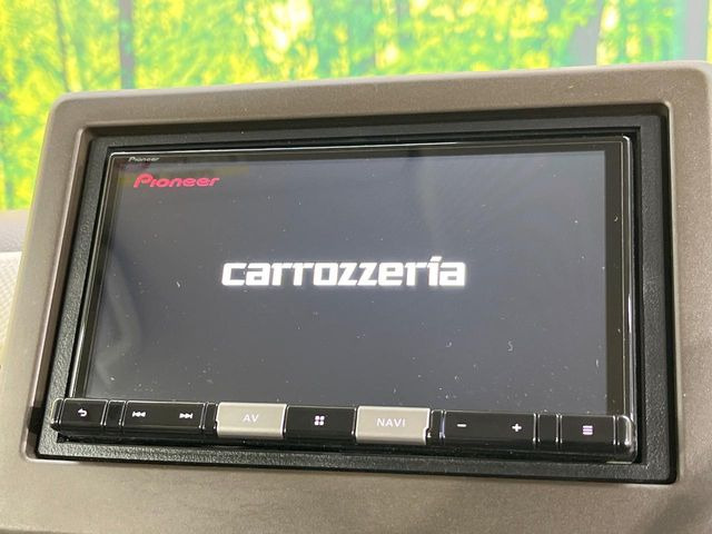 �y�i�r�Q�[�V�����z�g���₷���i�r�ŖړI�n�܂ł�������ē����Ă���܂��B�e��I�[�f�B�I�Đ��@�\���[�����Ă���A���Ԃ̉^�]������Ɋy�����Ȃ�܂�!!