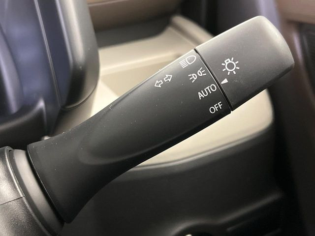 �y�I�[�g���C�g�z����̖��邳�ɉ����Ď����Ńw�b�h���C�g�̓_���E�������ł���@�\�ł�!���C�g�̕t���Y��E�����Y��Ȃǂ������Ȃ�A�J�̓���[���̑��s�����S!�g���l���ʉߎ����֗��ł��ˁ�