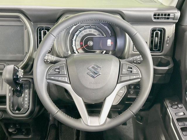 �y�����v�����X�e�A�����O�z�㎿�Ȋv���g�p���邱�ƂŁA��ɂ����������݂ƂĂ��^�]���₷���n���h���ł���