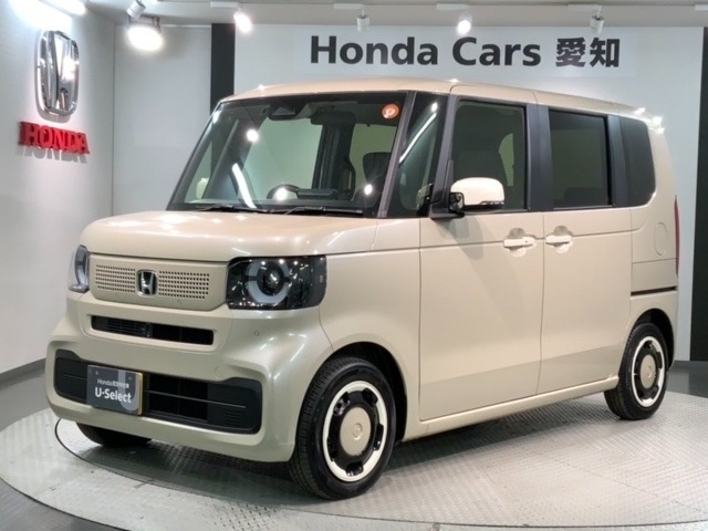 N-BOXファッションスタイル モノトーン