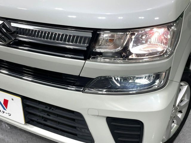 �yLED�w�b�h���C�g�z���V����ԑ��s�����ǍD�Ȏ��E���m�ۂ����S���ĉ^�]�ł��鍂�P�xLED�w�b�h���C�g�𑕔�!�_�����x�������A����d�͂��}�����Ă��܂��B