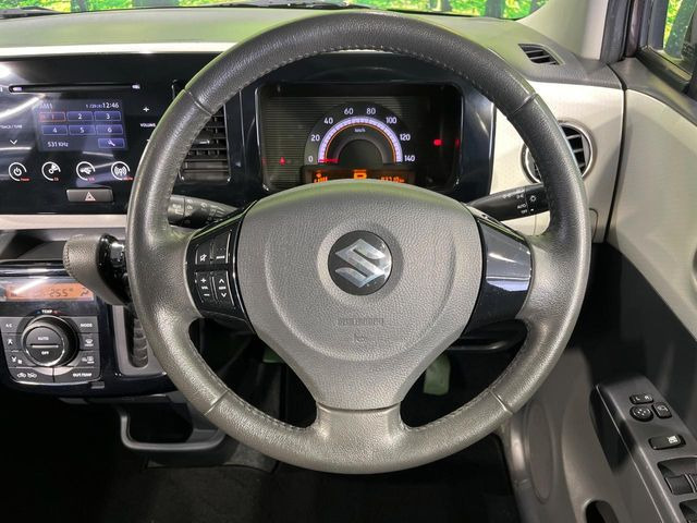 �y�����v�����X�e�A�����O�z�㎿�Ȋv���g�p���邱�ƂŁA��ɂ����������݂ƂĂ��^�]���₷���n���h���ł���