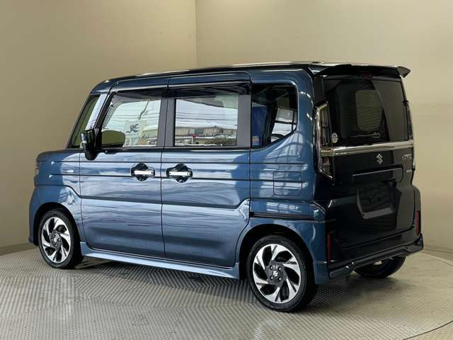 �l�C�̎Ԏ킪�����낢!�e���[�J�[ �ŐV�l�C�Ԃ����C���i�b�v!���ĐG���đI�ׂ�W����ł�!