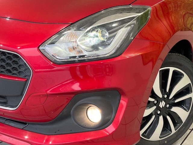 �yLED�w�b�h���C�g�z���V����ԑ��s�����ǍD�Ȏ��E���m�ۂ����S���ĉ^�]�ł��鍂�P�xLED�w�b�h���C�g�𑕔�!�_�����x�������A����d�͂��}�����Ă��܂��B