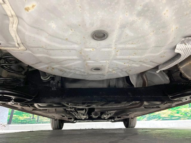 ����肪���ꂢ�Ȃ����ɁA�h�K���H�̎{�H���I�X�X���B�~��n��͂������A���ݕ��ɂ��Z���̕���A��Ń}�����E�E�B���^�[�X�|�[�c���������ɂ��D�]���������Ă���܂��B