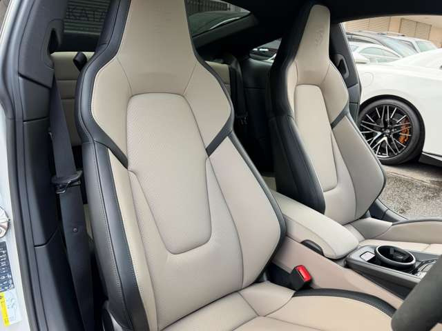 �y�I�v�V�����z�X�|�[�c�V�[�g�v���X(4way�E�d�������E��121.000-)�E�N���X�g����w�b�h���X�g(��36.000-)