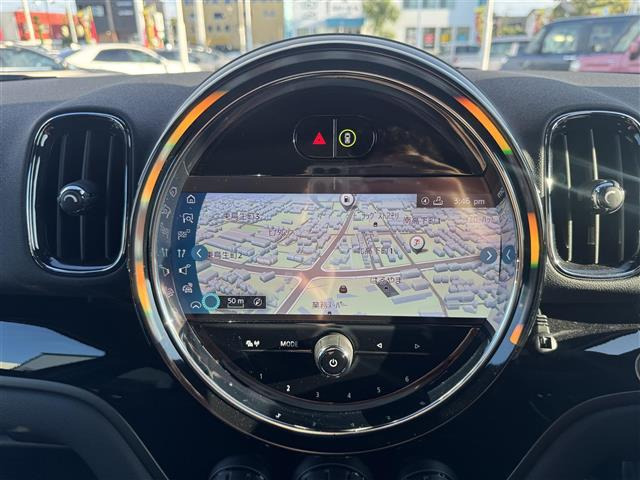 ミニクロスオーバークーパー D シャドーエディション