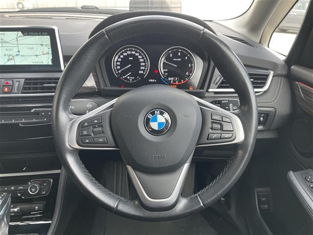 2シリーズアクティブツアラー218d ラグジュアリー