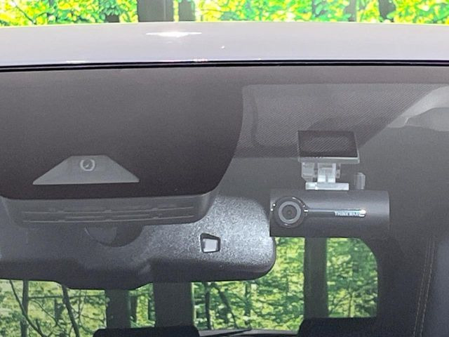 �y�g���^�Z�[�t�e�B�Z���X�z���s���ɑO���̎ԗ�����F�����A�Փ˂������Ȏ��͌x��ƃu���[�L�ŏՓˉ���Ɣ�Q�y�����A�V�X�g�B�����S�Ƀh���C�u�����y���݂��������܂��B