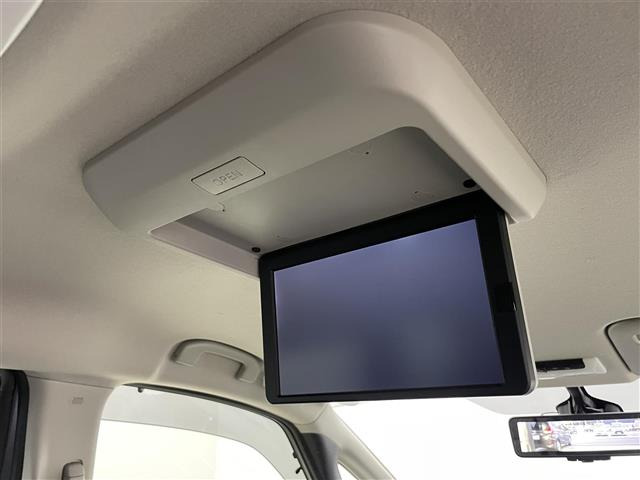 セレナ1.2 e-POWER ハイウェイスターV