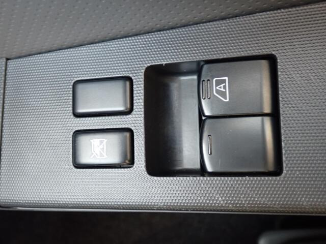 �O�Ȃ̑��̊J�͓d���ɂȂ�܂��̂ŁA�֗��ł���ˁB