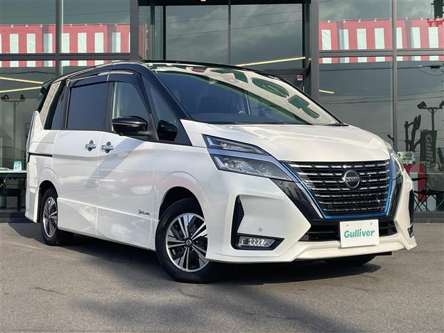 セレナ1.2 e-POWER ハイウェイスターV