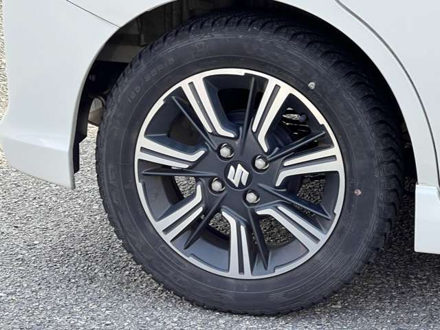 ���Ђ́A���q���܂̃j�[�Y�ɂ������o����悤�A�L�x�ȎԎ����葵���Ă���܂��B����芷���̍ۂ��A����A��낵�����肢�������܂��B