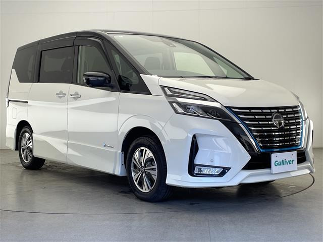 セレナ1.2 e-POWER ハイウェイスターV