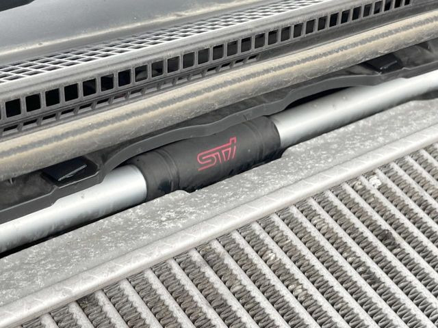 �ySTI�^���[�o�[�z���Ԃ̍��������߂�^���[�o�[�𑕔��B���X���[�Y�ȃR�[�i�����O���s���\�ƂȂ�A������y���߂܂��B