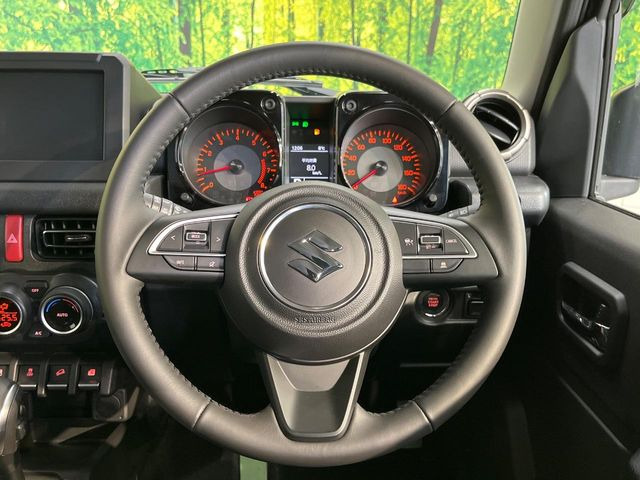 �y�����v�����X�e�A�����O�z�㎿�Ȋv���g�p���邱�ƂŁA��ɂ����������݂ƂĂ��^�]���₷���n���h���ł���