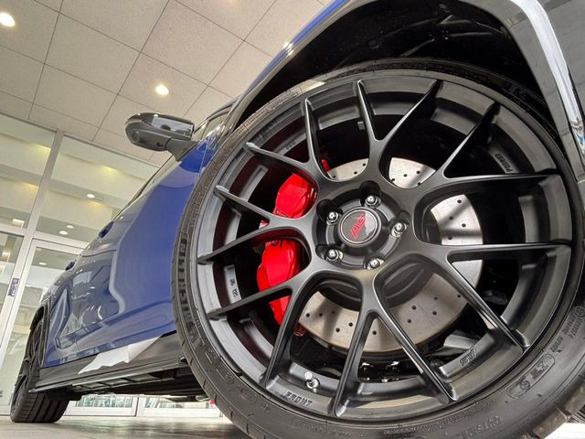 【STI&times;BBS製19インチフレキシブルパフォーマンスホイール】軽量・高硬度ホイールにミシュラン パイロットスポーツ4Sを装着しハンドリング走りの質を向上してくれます♪