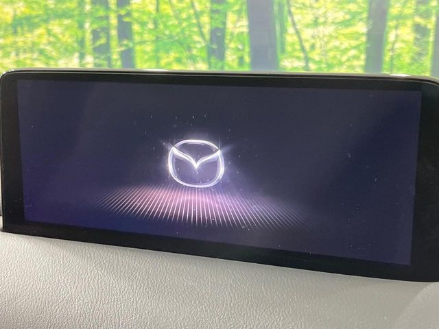 �yBOSE�T�E���h�t��10.25�C���`�}�c�_�R�l�N�g�z�ԓ��̕��͋C�Ƀ}�b�`������^�f�B�X�v���C�B�X�}�z�ڑ��ł̃i�r�g�p��Bluetooth�Đ����A�l�X�ȋ@�\���y���߂܂��B