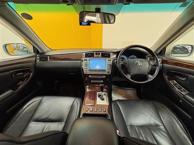 クラウンマジェスタ4.3 Cタイプ Fパッケージ