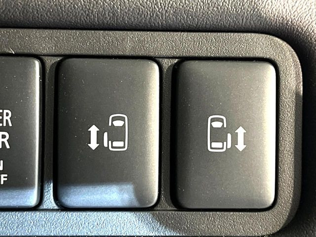 �y�����p���[�X���C�h�h�A�z�X�}�[�g�L�[��^�]�Ȃ̃X�C�b�`�Ō�ȗ����X���C�h�h�A�̊J���\���d��������͂����ăh�A���J����K�v�������A�����Ȃ��q�l�ł��ȒP�ɊJ���߂ł����K�ł���