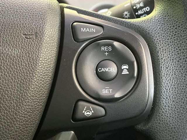 �y�A�_�v�e�B�u�N���[�Y�R���g���[���z�������H�ł̒��������s���y��!!�����ő��x��ۂN���[�Y�R���g���[�����A�Փˌy���V�X�e���ƘA�g���A�O���̎ԗ������m���ĎԊԂ�ۂ悤�ɑ��x���߂��Ă���܂�!!