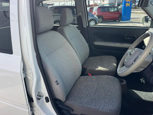 �^�]�ȃV�[�g���͎g�p�������Ȃ��A�ǍD�ȏ�ԂƂȂ��Ă��܂��B���J�Ɏg���Ă������Ƃ��悭�킩��܂��ˁB