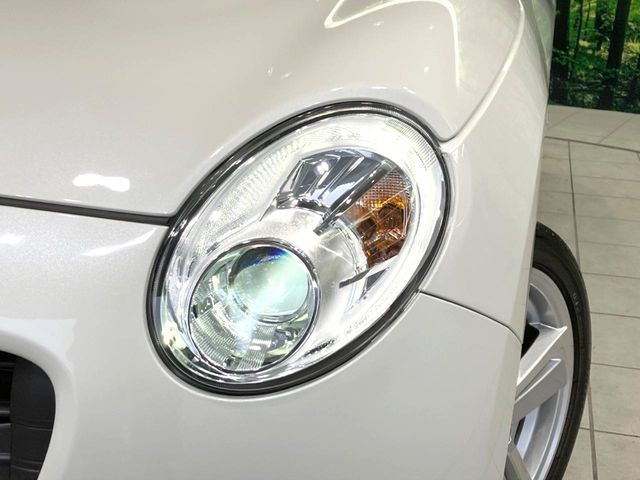 �yLED�w�b�h���C�g�z���V����ԑ��s�����ǍD�Ȏ��E���m�ۂ����S���ĉ^�]�ł��鍂�P�xLED�w�b�h���C�g�𑕔�!�_�����x�������A����d�͂��}�����Ă��܂��B