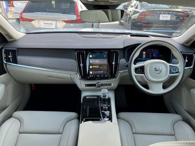 S90リチャージ PHEV T8 AWD アルティメット 4WD