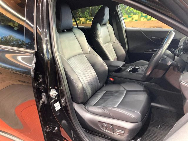 �y�n�[�t���U�[�V�[�g�z�������ƍ���S�n�𗼗������l�C�̃V�[�g���w�ʁE���ʂ̓X�G�[�h���ƂȂ��Ă���A���G��⊊��ɂ����ɗD��Ă��܂��B�C���╞���ɍ��E���ꂸ���K�ɂ���肢�������܂��B