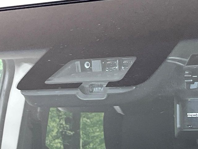 �y�O�He-Assist�z���s���ɑO���̎ԗ�����F�����A�Փ˂������Ȏ��͌x��ƃu���[�L�ŏՓˉ���Ɣ�Q�y�����A�V�X�g�B�����S�Ƀh���C�u�����y���݂��������܂��B