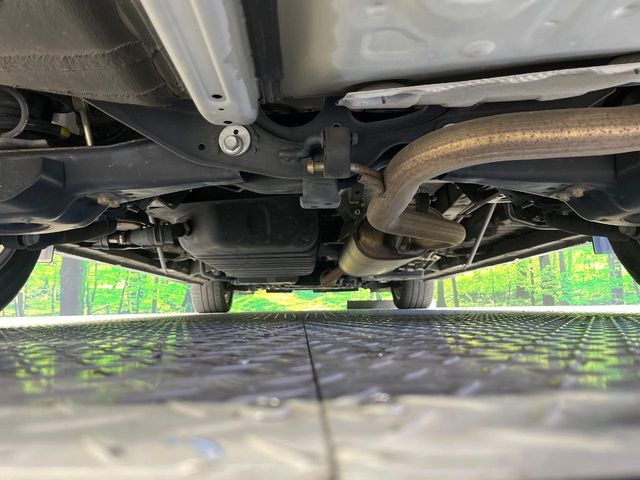 下回りがきれいなうちに、防錆加工の施工がオススメ。降雪地域はもちろん、沿岸部にお住いの方や、趣味でマリン・ウィンタースポーツをされる方にご好評いただいております。